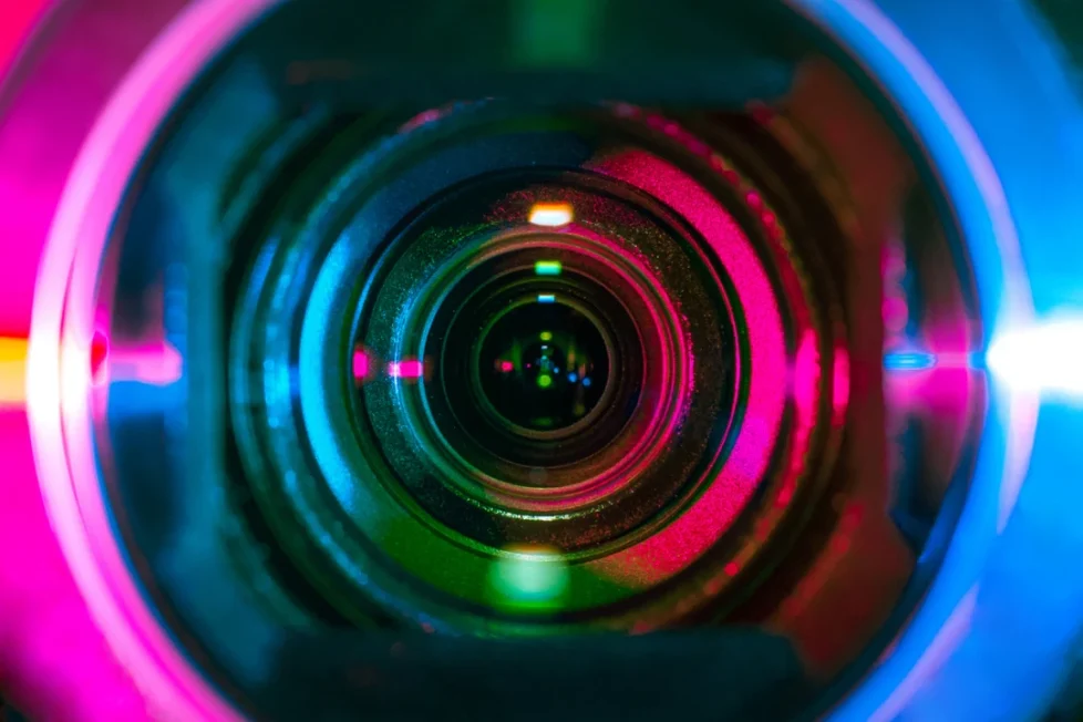 Les clés pour bien choisir votre caméra de surveillance en 2025